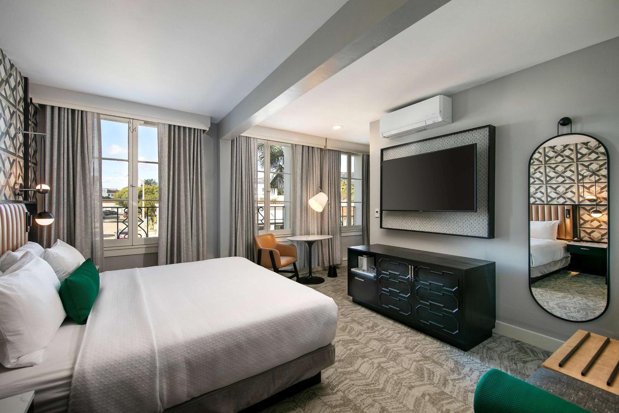 Hotel Virginia Santa Barbara, Tapestry Collection By Hilton Ngoại thất bức ảnh