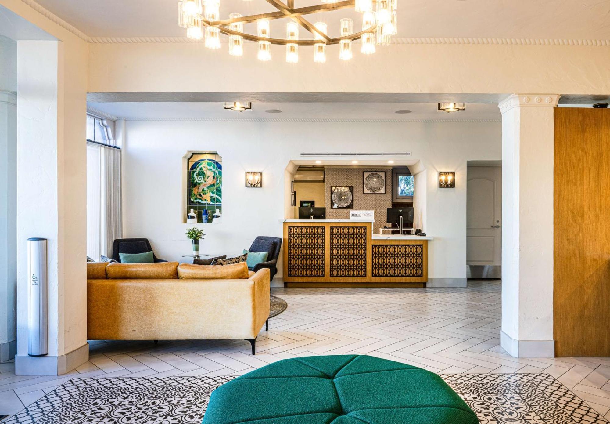 Hotel Virginia Santa Barbara, Tapestry Collection By Hilton Ngoại thất bức ảnh